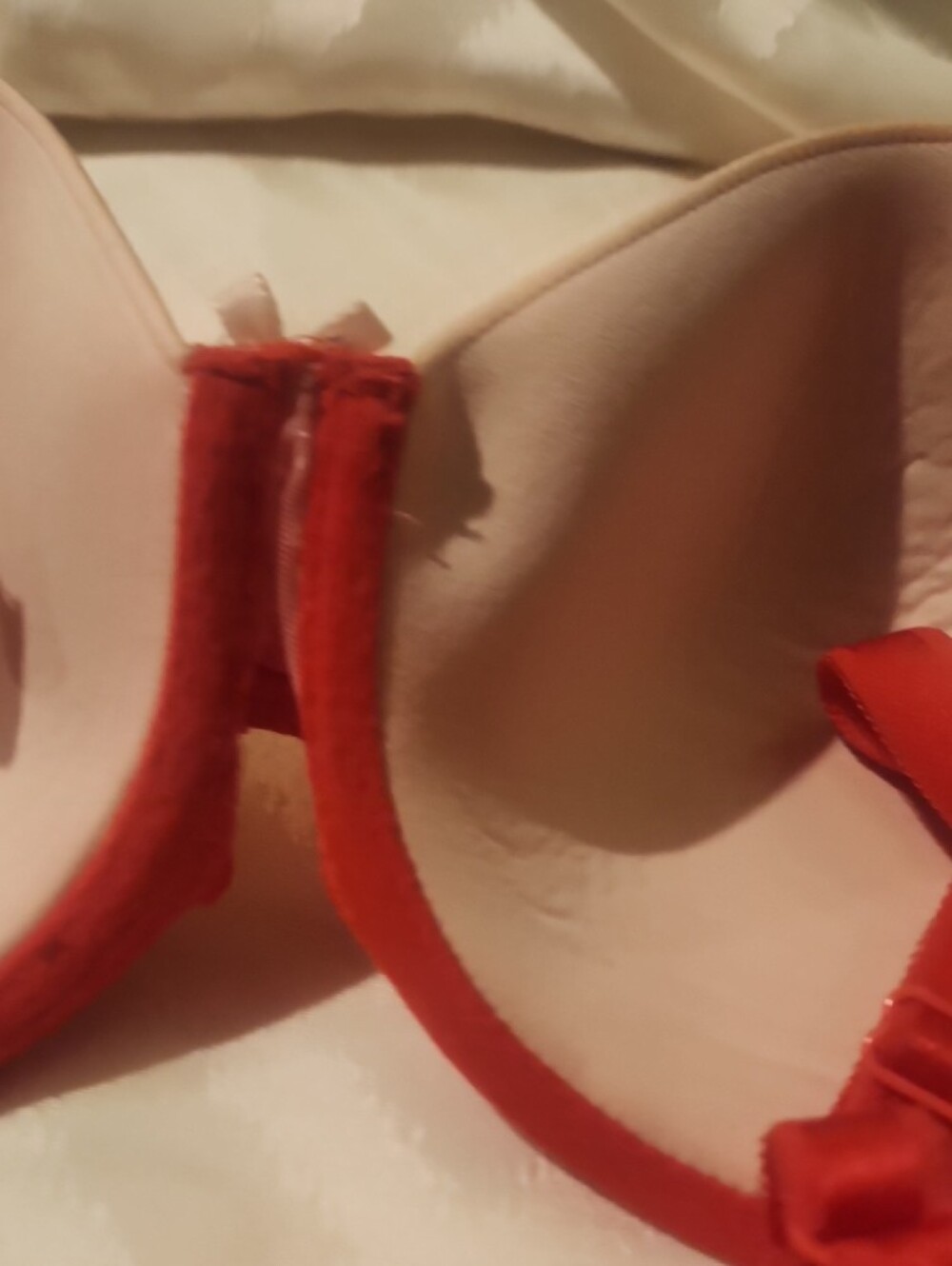 Victoria's Secret Red Lace Embellished Push-Up Bra - Picture 8 of 12